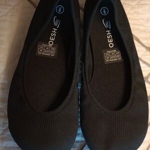 Oesh Barefoot Black Dress Flats